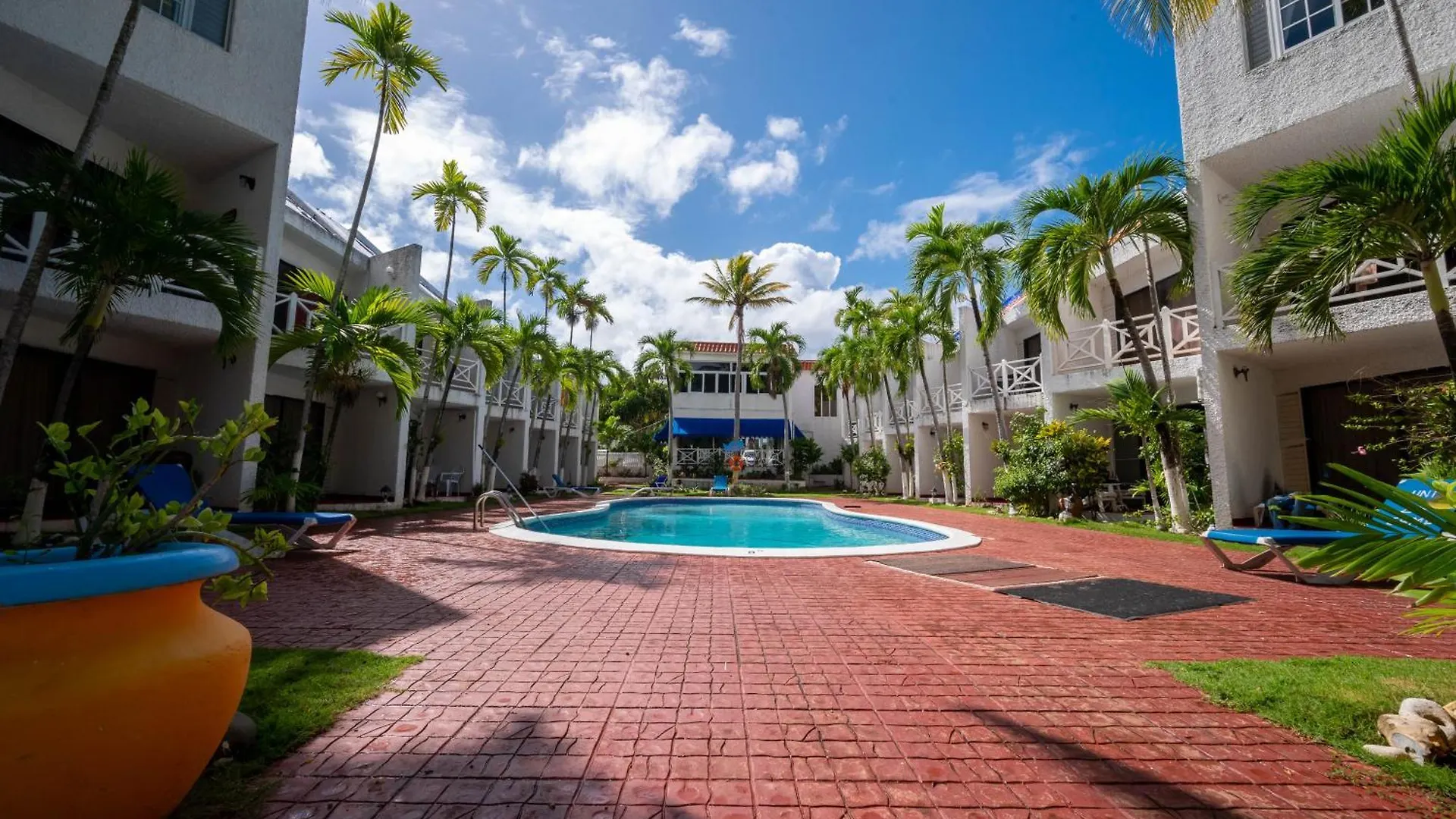 Chrisann'S Beach Resort St Mary Apartment